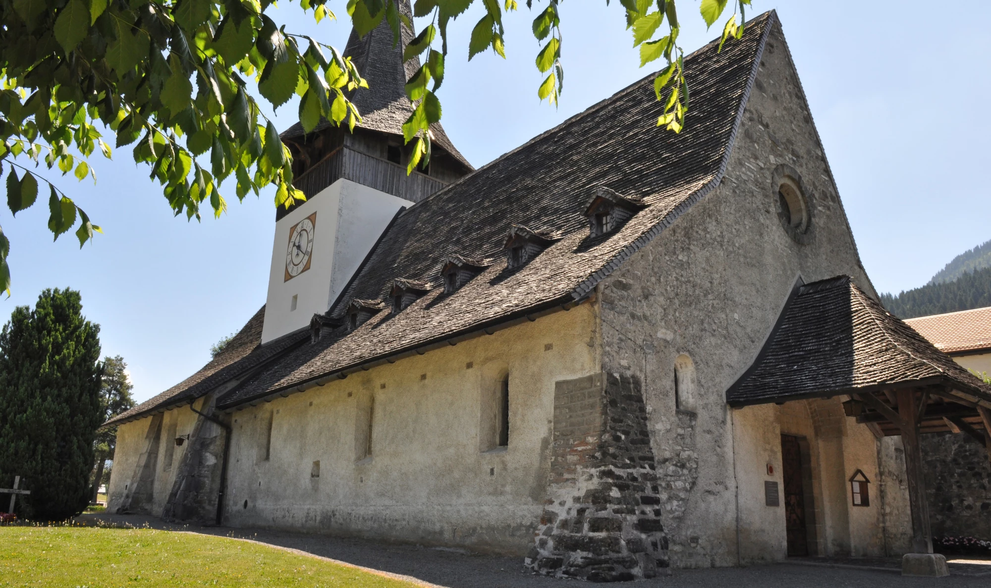Rougemont_Eglise St-Nicolas-4288x2544