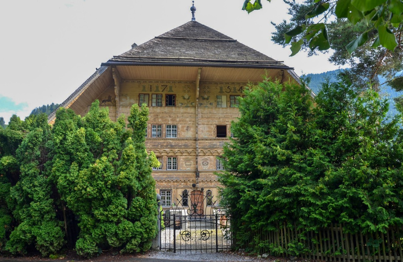 Rossinière-La Tine Grand Chalet