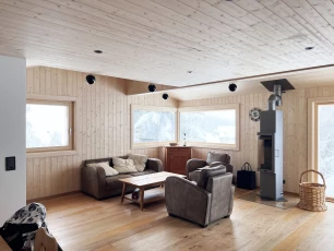 Intérieur bois Colin Karlen Ladisa